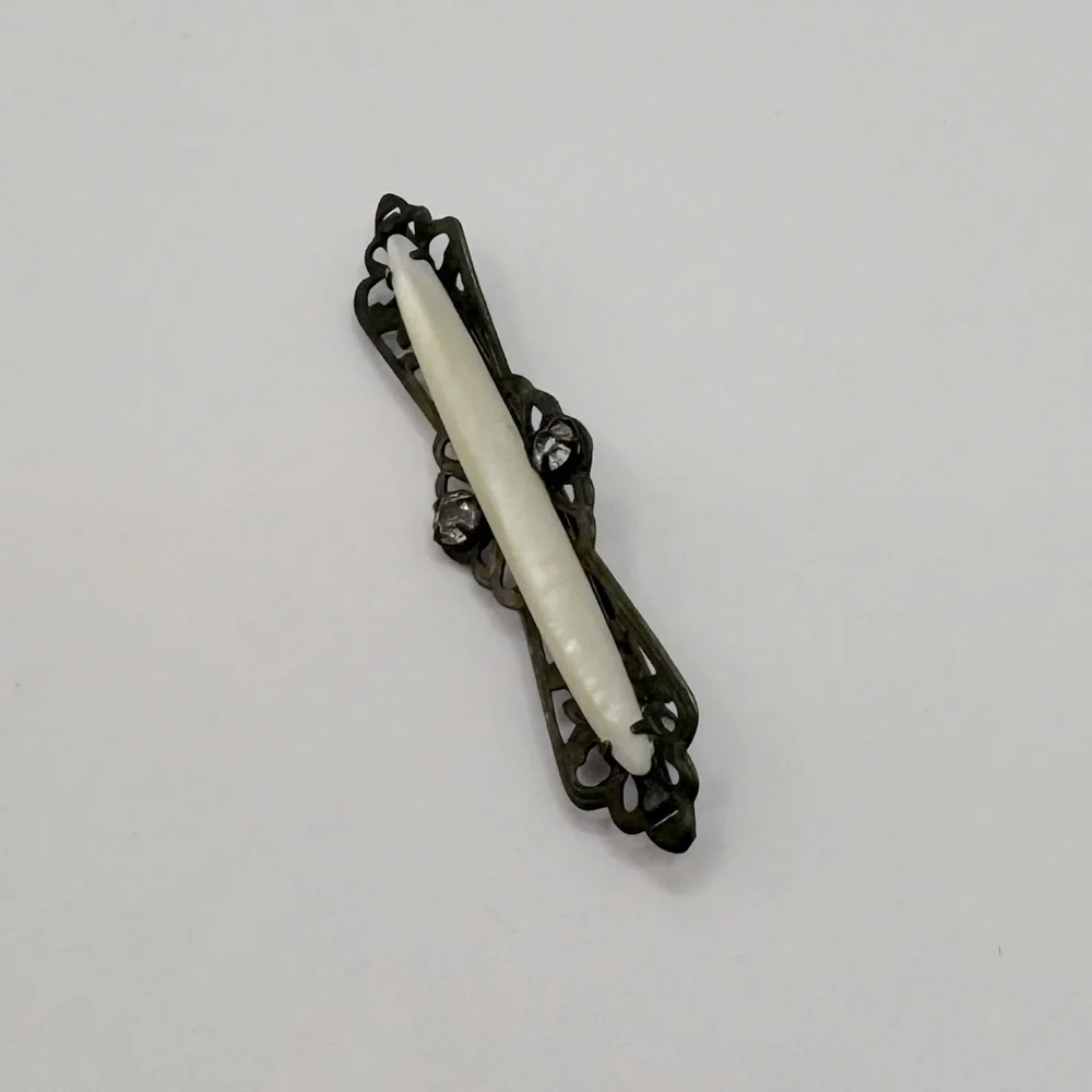 VINTAGE Mother of Pearl & Crystal Bar Brooch